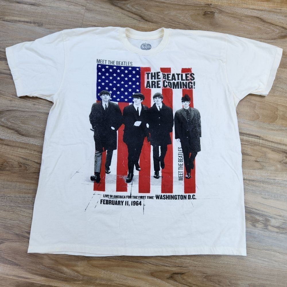 🔹️The Beatles Ivory Meet The Beatles Graphic Short Sleeve Shirt Men's XLarge